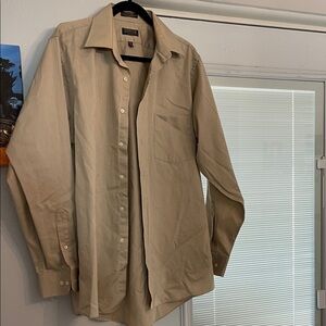 Arrow Men's Beige Button-Up Shirt